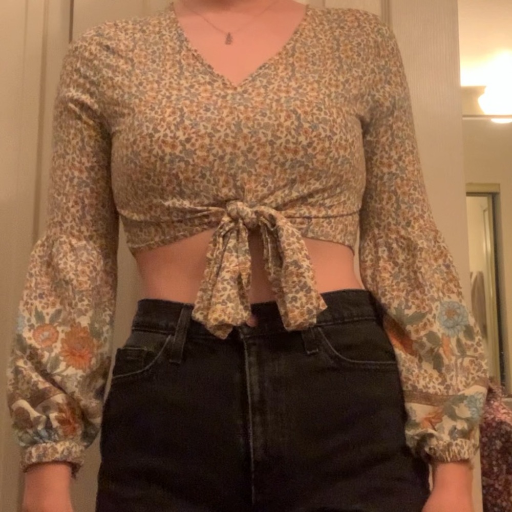 Flowered crop top